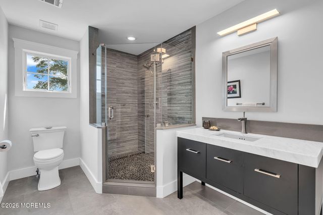 82 Conover Lane, Red Bank, NJ 07701