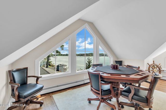 82 Conover Lane, Red Bank, NJ 07701