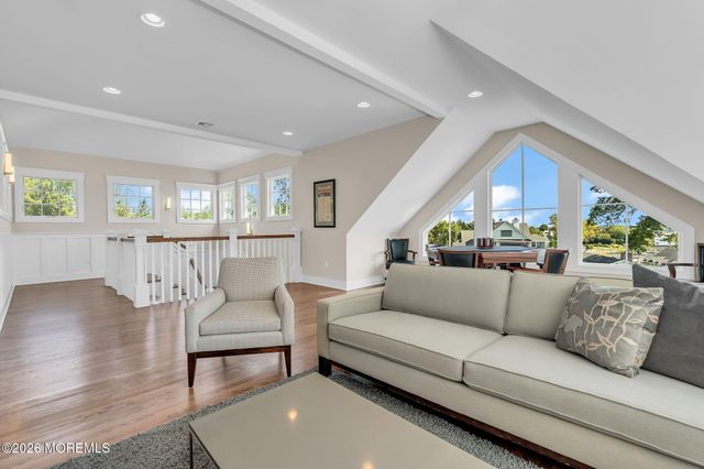 82 Conover Lane, Red Bank, NJ 07701