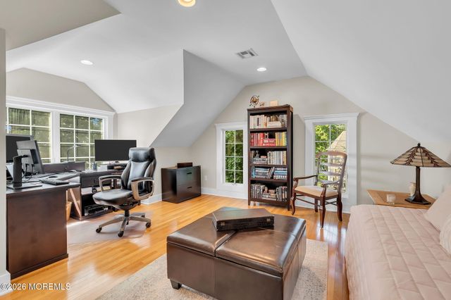 82 Conover Lane, Red Bank, NJ 07701