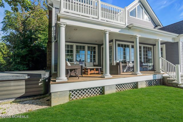 82 Conover Lane, Red Bank, NJ 07701