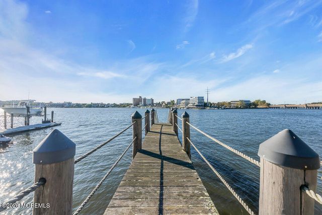 82 Conover Lane, Red Bank, NJ 07701