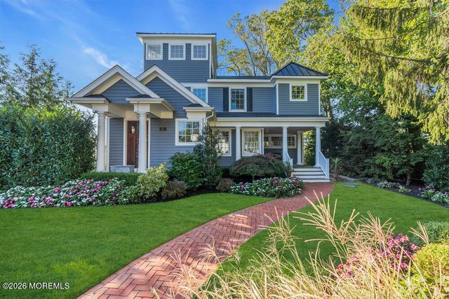 82 Conover Lane, Red Bank, NJ 07701