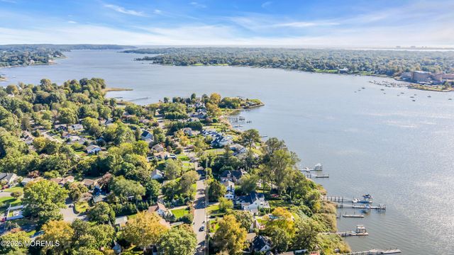 82 Conover Lane, Red Bank, NJ 07701