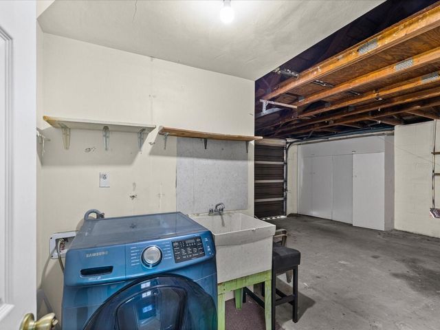 1023 VIKING DRIVE, Holiday, FL 34691