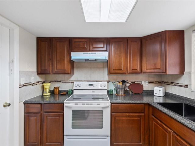 1023 VIKING DRIVE, Holiday, FL 34691