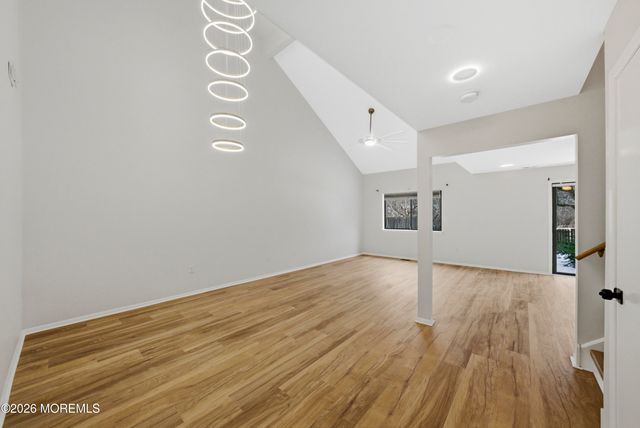 12 Jacob Court, Ewing, NJ 08628