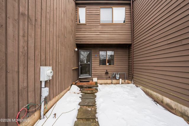 12 Jacob Court, Ewing, NJ 08628