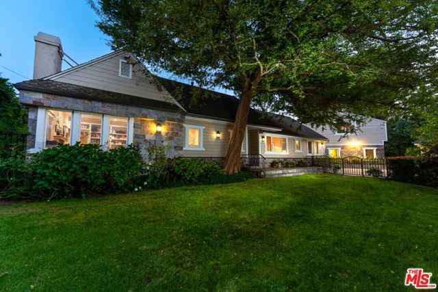 12750 Mulholland Drive, Beverly Hills, CA 90210