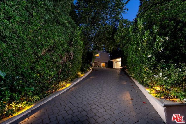 12750 Mulholland Drive, Beverly Hills, CA 90210