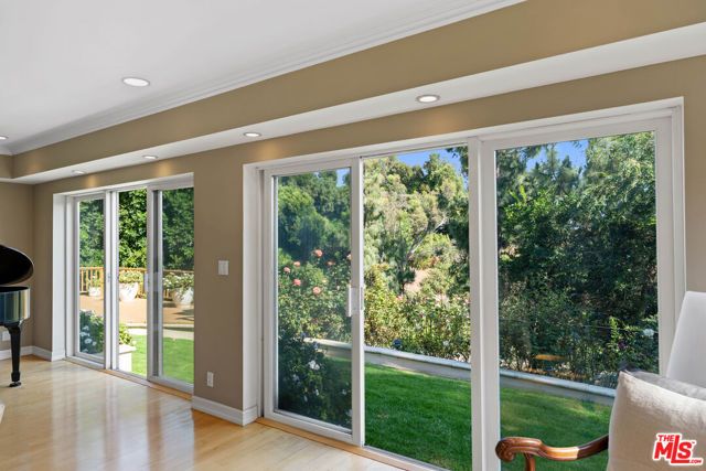 12750 Mulholland Drive, Beverly Hills, CA 90210