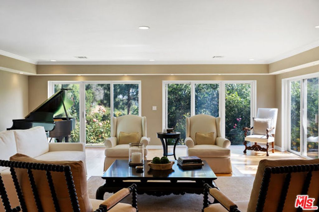 12750 Mulholland Drive, Beverly Hills, CA 90210