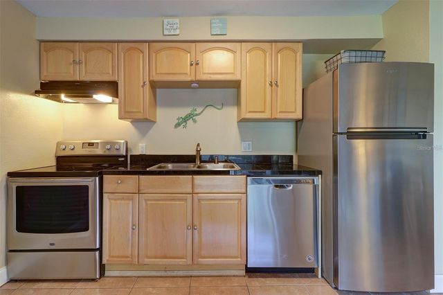 4215 E BAY DRIVE 1702B, Clearwater, FL 33764