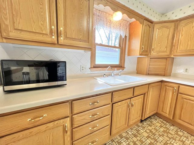 3422 N STORY STREET, Appleton, WI 54914