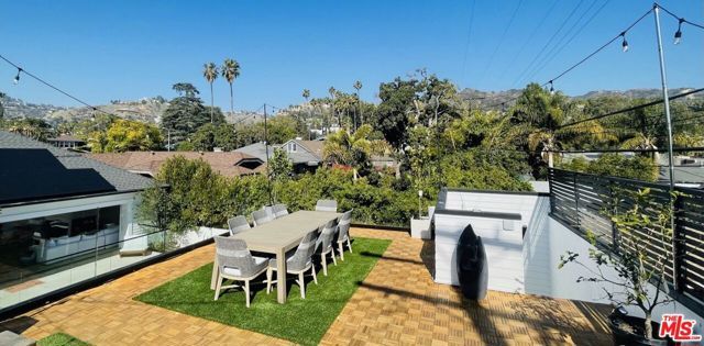 1524 N Sierra Bonita Avenue, Los Angeles, CA 90046