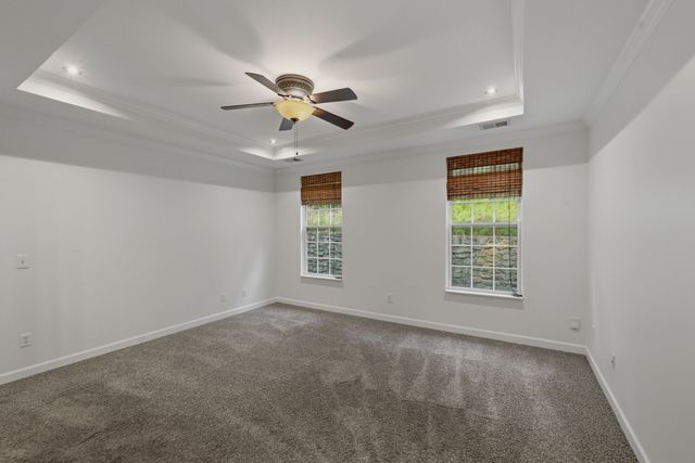 2043 Traemoor Village Dr, Nashville, TN 37209