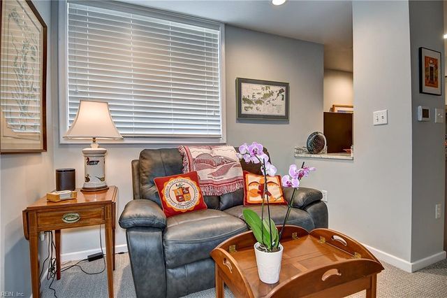 215 Brooke Ave Apt 411, Norfolk, VA 23510