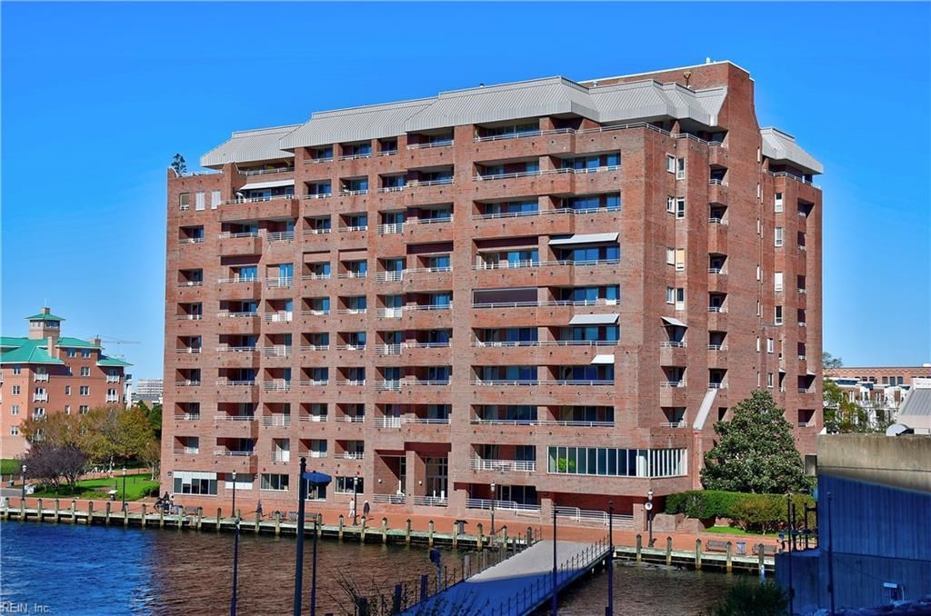 215 Brooke Ave Apt 411, Norfolk, VA 23510