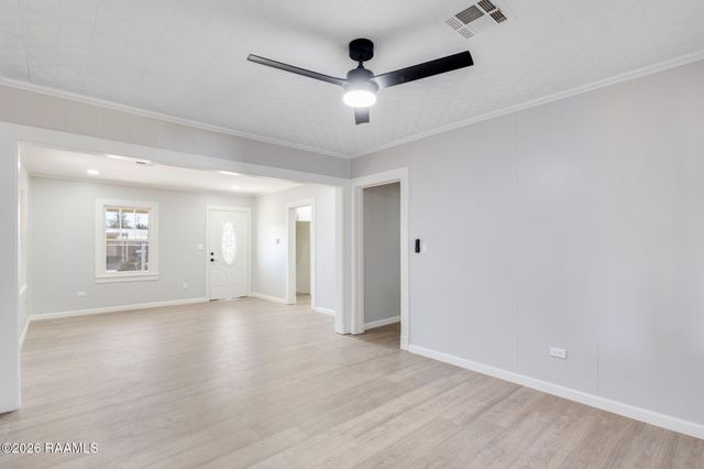 410 W Bernard Street, Rayne, LA 70578