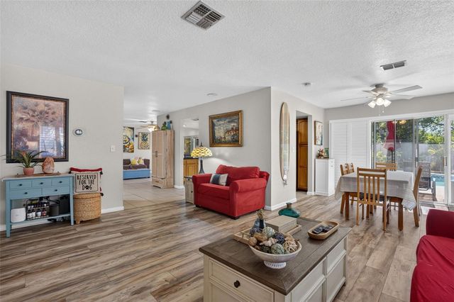 9259 119TH WAY, Seminole, FL 33772