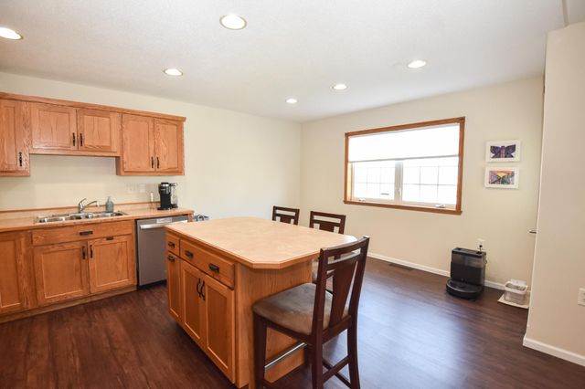 4857 44th Street S, Fargo, ND 58104