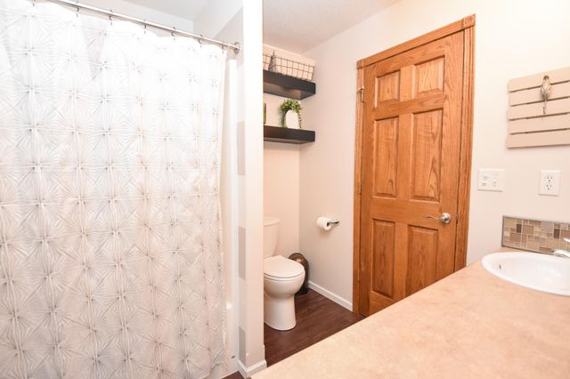 4857 44th Street S, Fargo, ND 58104