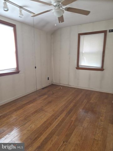 434 FOREST DR, Wilmington, DE 19804