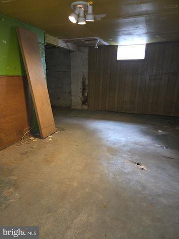 434 FOREST DR, Wilmington, DE 19804