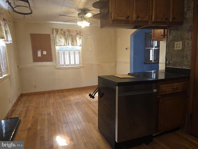 434 FOREST DR, Wilmington, DE 19804