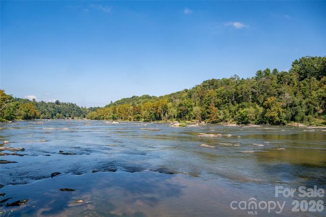 6 River Run, Asheville, NC 28804