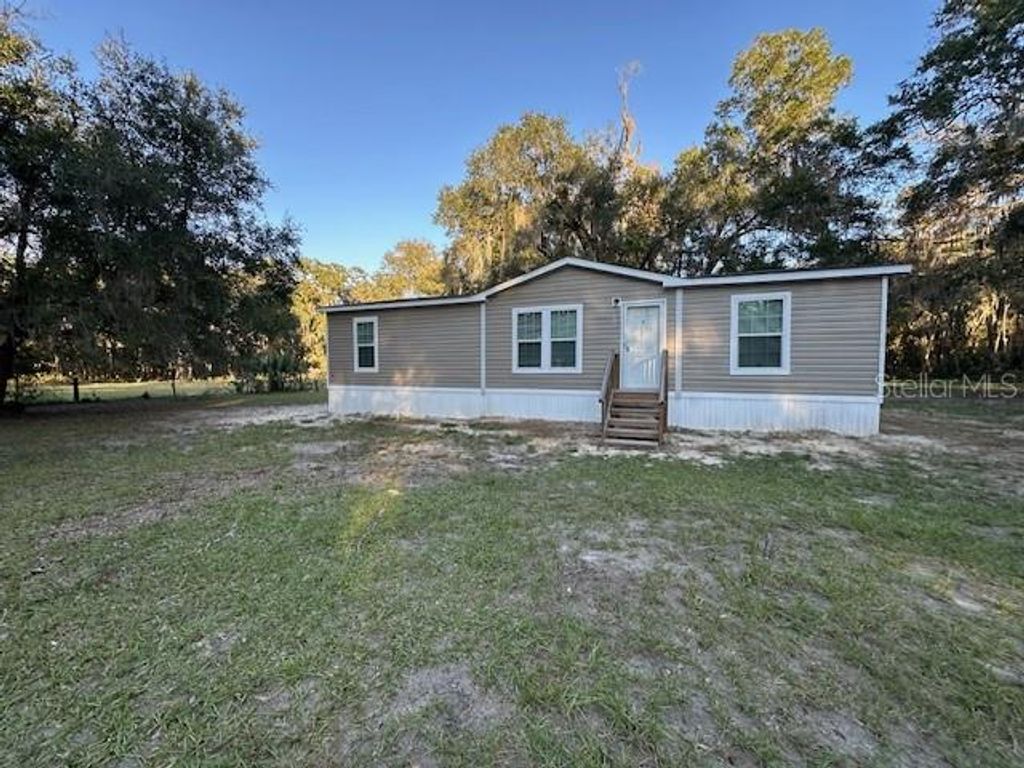 374 SISCO ROAD, Pomona Park, FL 32181