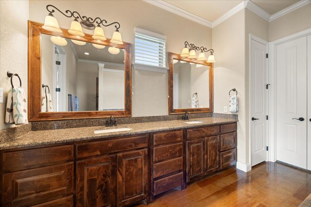 104 Rattling Antler Court, Azle, TX 76020