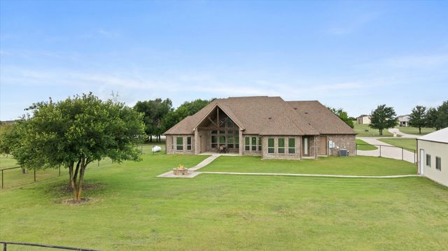 104 Rattling Antler Court, Azle, TX 76020