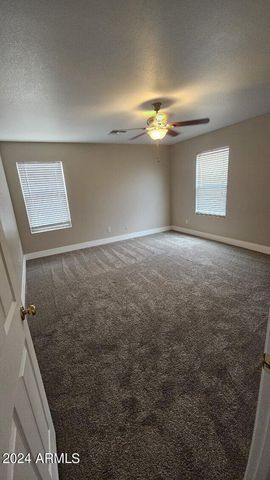 9533 N 82nd Avenue, Peoria, AZ 85345