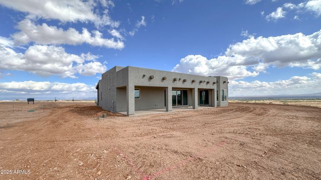 6953 E Vaquero Circle Lot 251, Hereford, AZ 85615