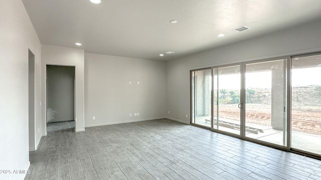 6953 E Vaquero Circle Lot 251, Hereford, AZ 85615