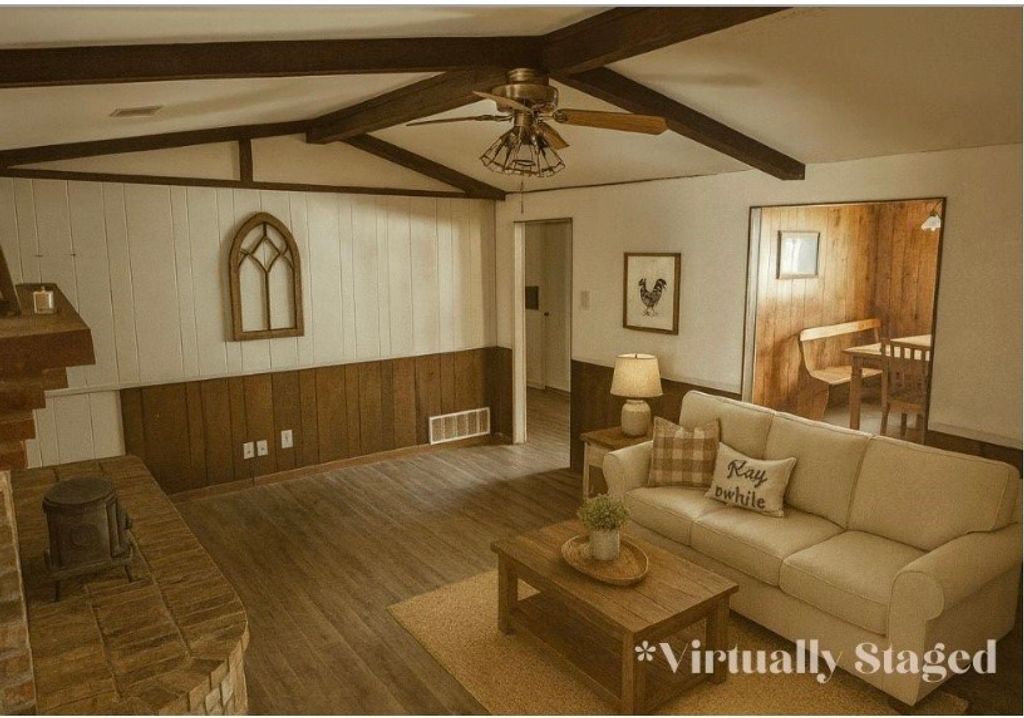 5193 County Road 15100, Blossom, TX 75416