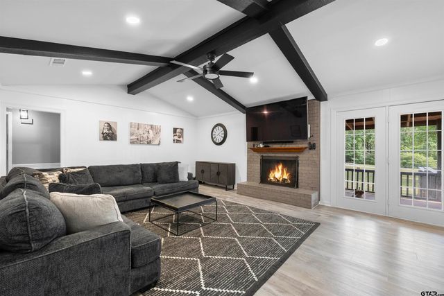 14553 Stone Creek Drive, Tyler, TX 75709