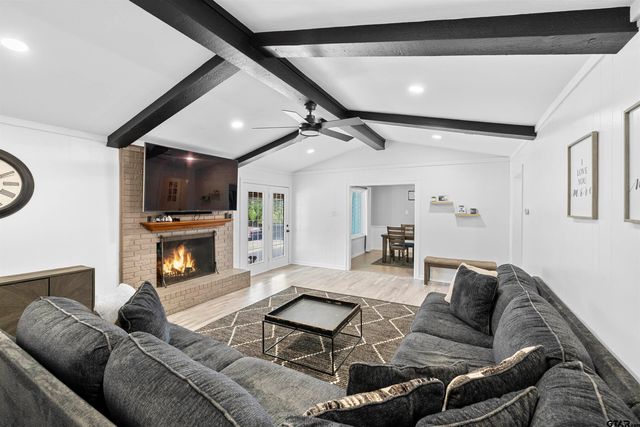 14553 Stone Creek Drive, Tyler, TX 75709