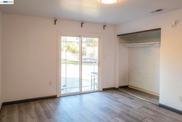 828 Coral Dr, Rodeo, CA 94572