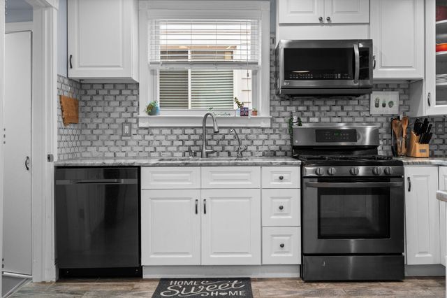 4594 Palmer Street, Dearborn City, MI 48126