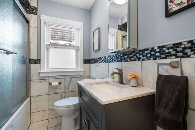 4594 Palmer Street, Dearborn City, MI 48126
