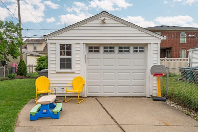 4594 Palmer Street, Dearborn City, MI 48126