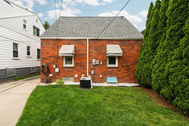 4594 Palmer Street, Dearborn City, MI 48126