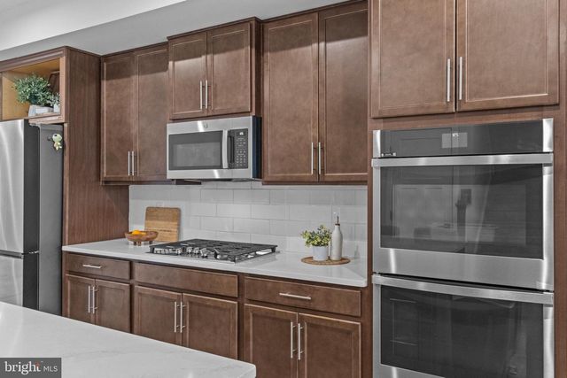 74 ROSEMARY WAY, Mount Laurel, NJ 08054