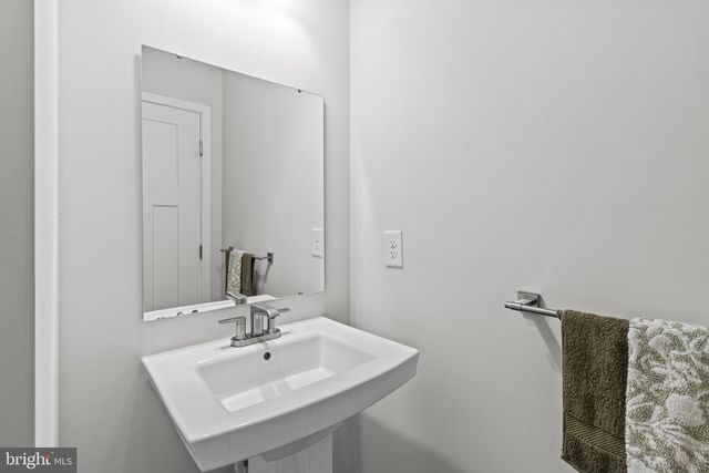 74 ROSEMARY WAY, Mount Laurel, NJ 08054