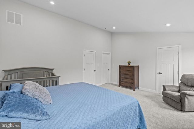 74 ROSEMARY WAY, Mount Laurel, NJ 08054