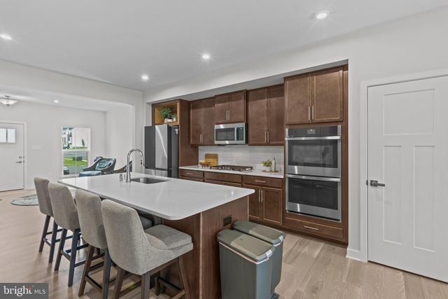 74 ROSEMARY WAY, Mount Laurel, NJ 08054