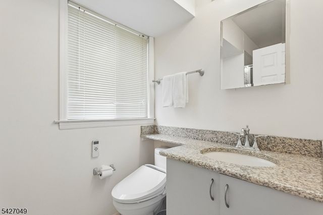 45 Colton Cir, West Orange Twp., NJ 07052