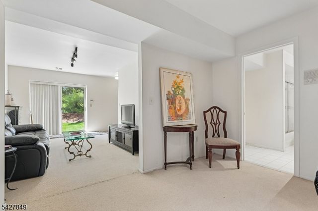 45 Colton Cir, West Orange Twp., NJ 07052